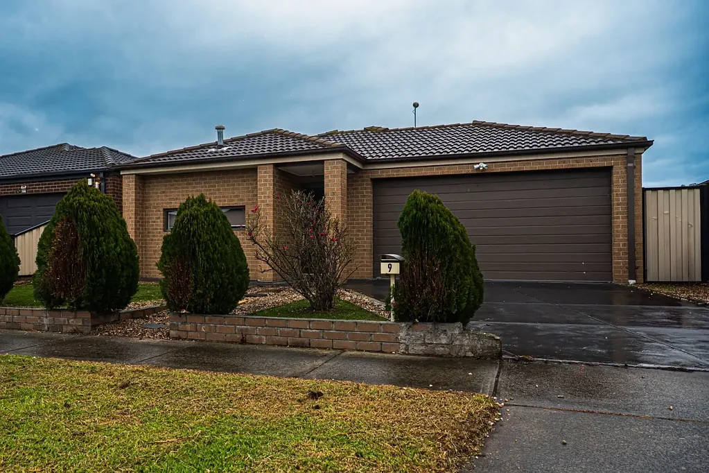 Freshly Updated Family Home in the Heart of Lynbrook