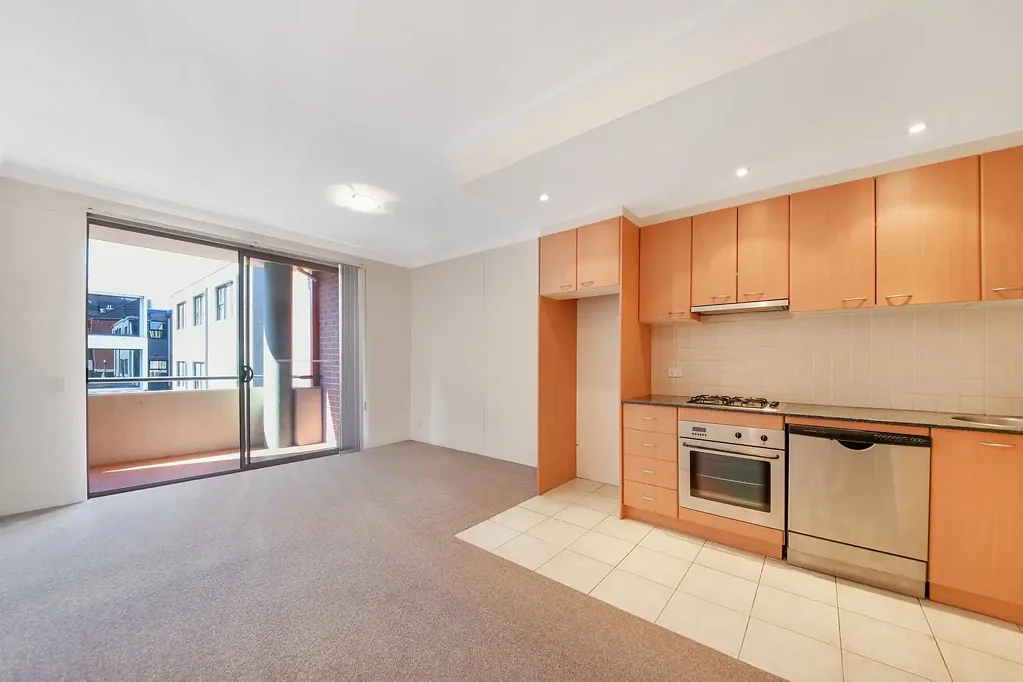 Studio in the heart of Crows Nest