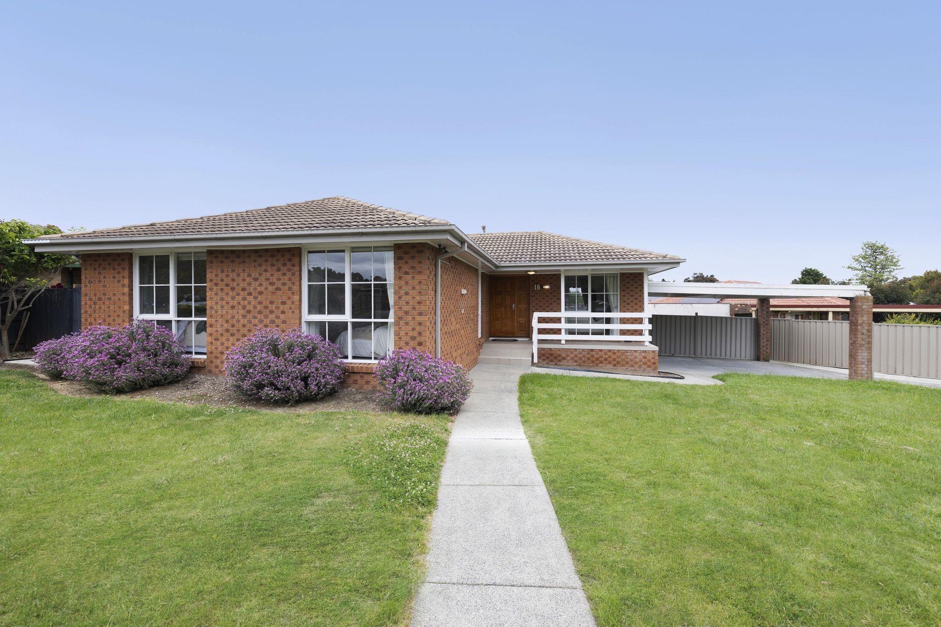 18 HARDY CT, BERWICK VIC 3806, 0部屋, 0バスルーム, House