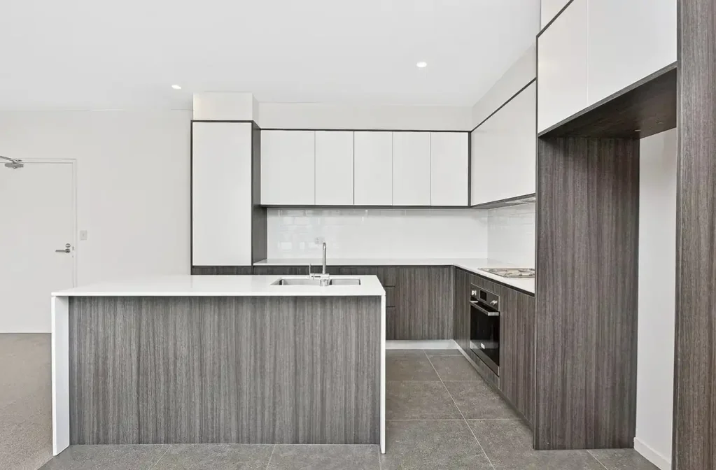 Ultra-convenient Modern Apartment