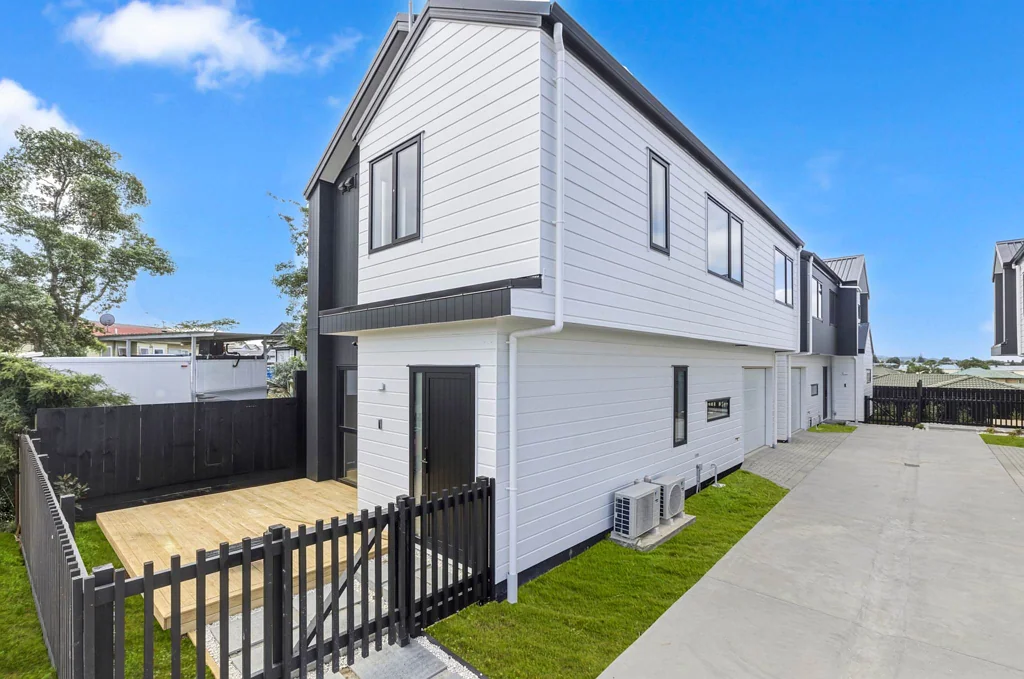 Clendon Park 4침실 Freehold & Freestanding! Start Up with Style!