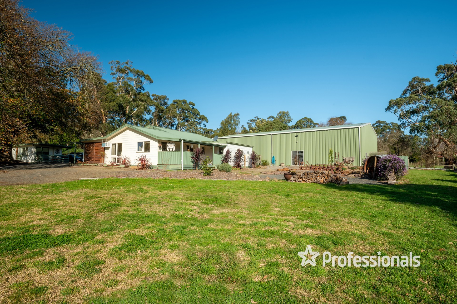 2919 WARBURTON HWY, WESBURN VIC 3799, 0 rūma, 0 rūma horoi, House