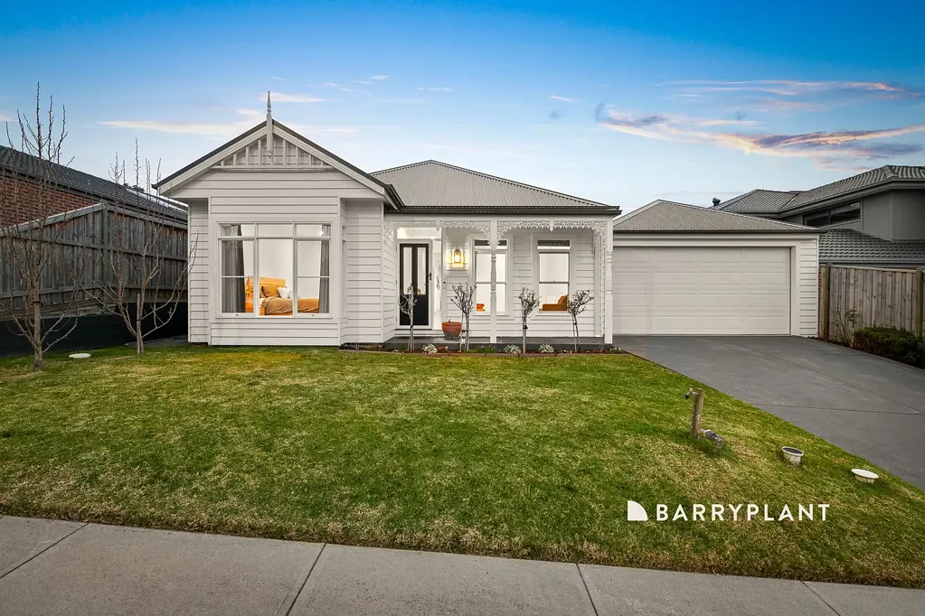 28 Byron Drive, Drouin, VIC 3818
