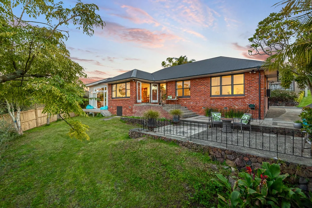 Hauraki 4房  Sun, Space and Privacy.