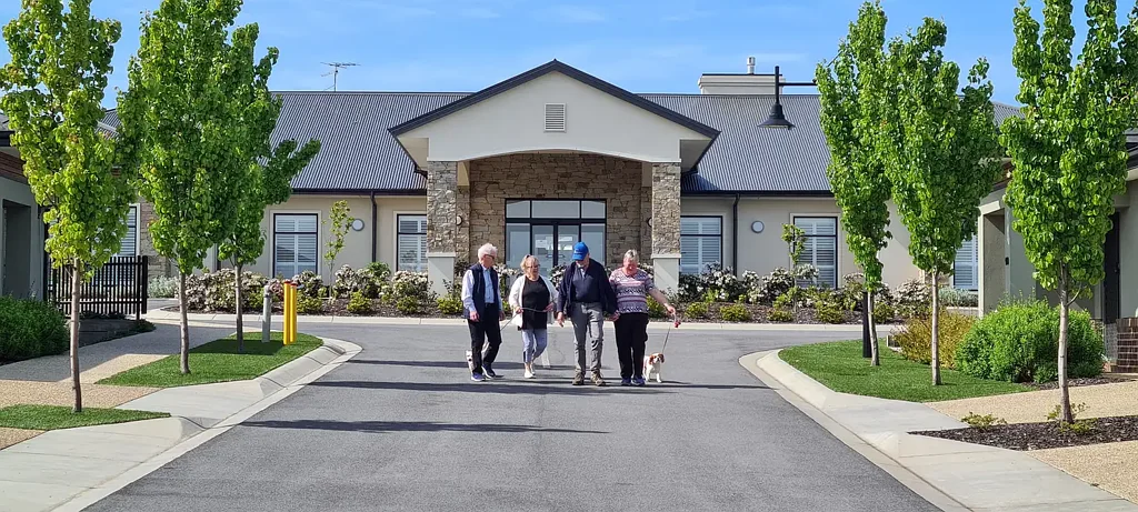 Moe 2Habitaciones Embrace Life In Retirement at The Range