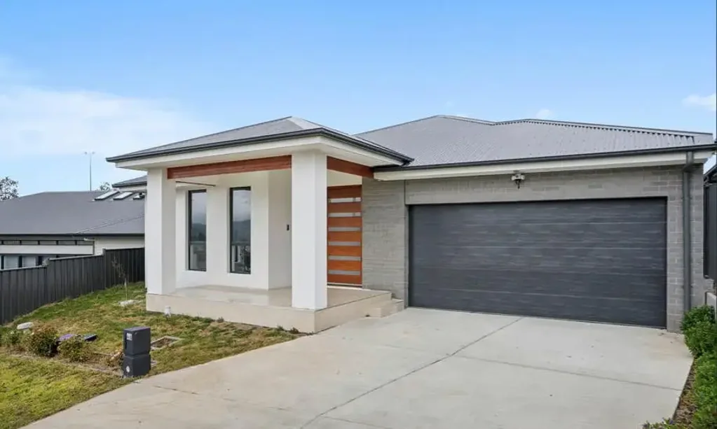 Spacious & Stylish Family Living in the Heart of Googong