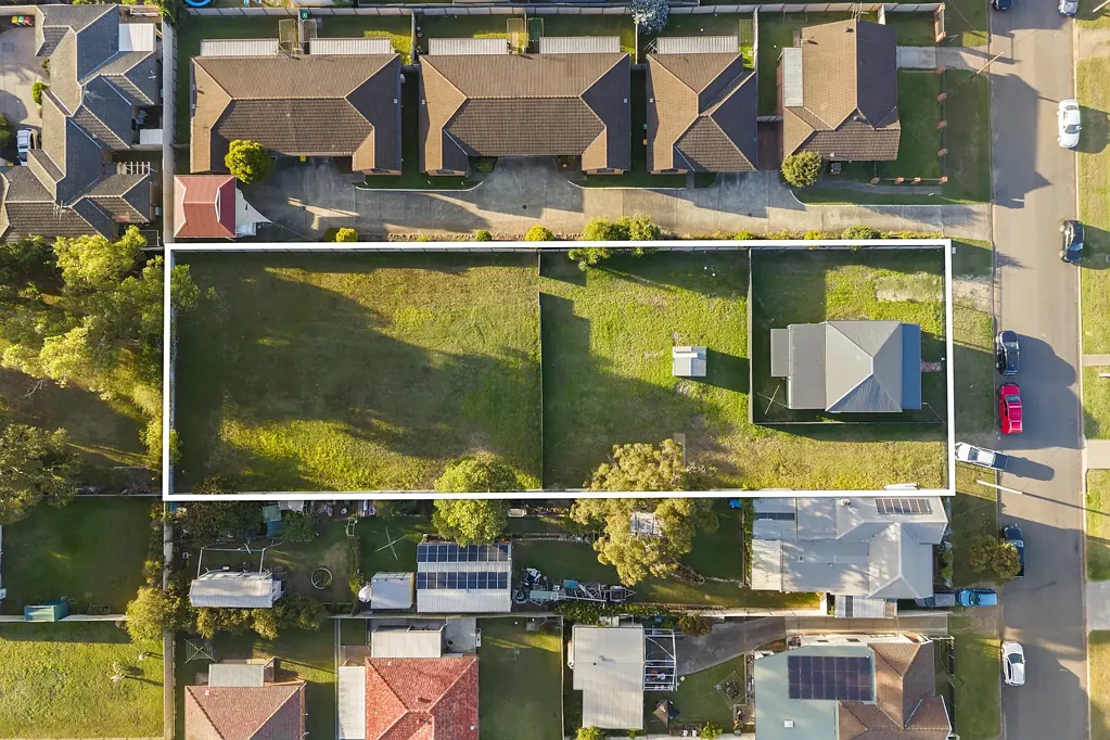 4 Bedroom Home with Agistment