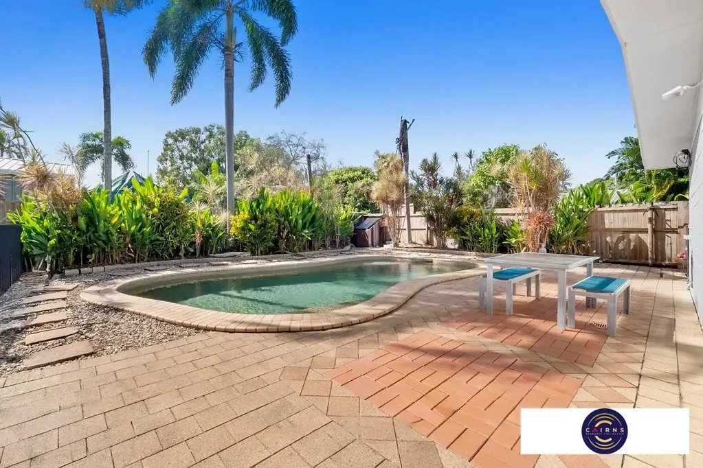 🌴 Renovated Duplex Living in Sought-After Trinity Beach 🌴