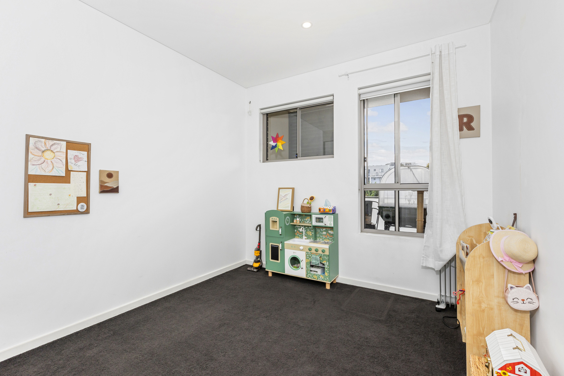 UNIT 20 17-19 ROBILLIARD ST, MAYS HILL NSW 2145, 0 Bedrooms, 0 Bathrooms, Unit