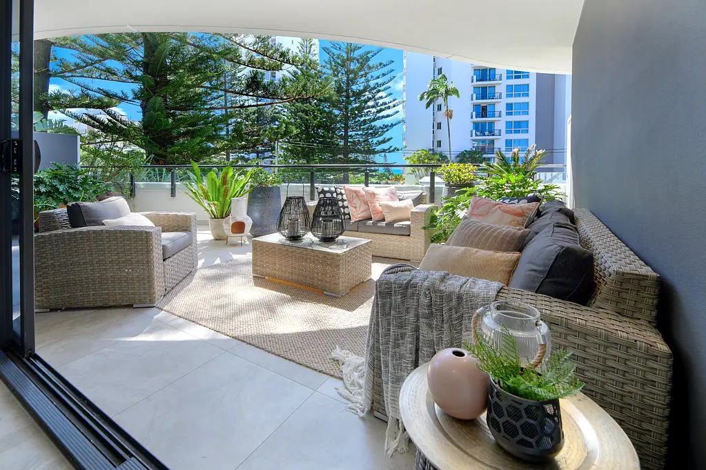 103/95 Old Burleigh Road, Broadbeach, QLD 4218