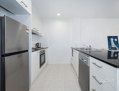 14/21-29 Trickey Avenue, Sydenham, North West Melbourne, 2 Bedrooms, 1 Bathrooms, Apartment