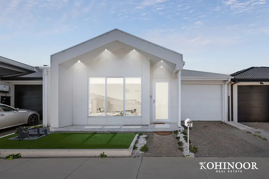 Mickleham 4房 非凡存在感 精心设计 宽敞舒适 四卧住宅 锁门即走 便利生活 高端电器 主卧套房 步入式衣帽间 设计师浴室 制冷制热 充足存储 Colorbond屋顶 村庄公园 学校 freeway入口 Extraordinary Architectural Presence