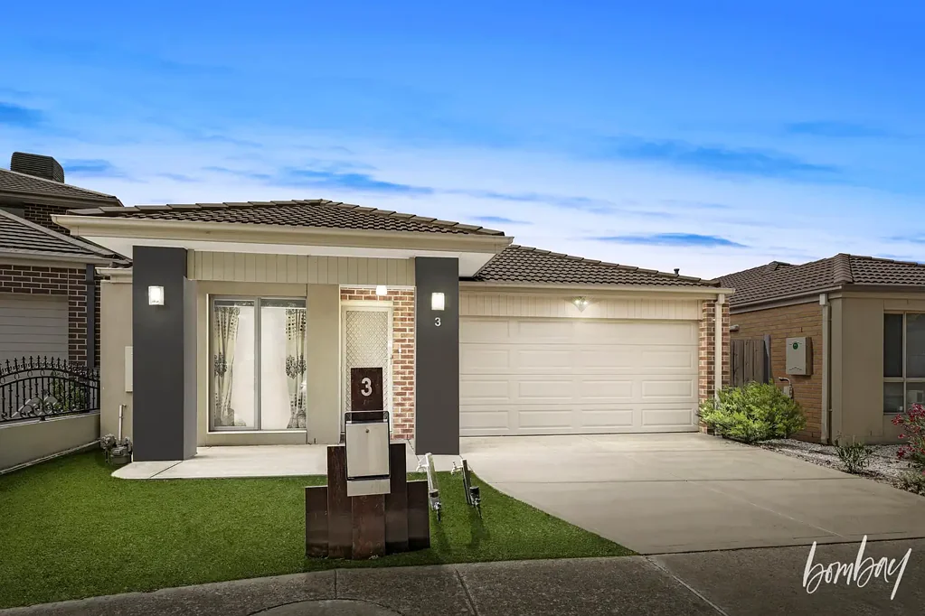 3 Hollington Drive, Mickleham, VIC 3064