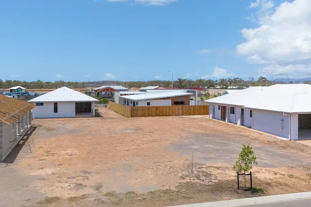 Beach Holm Your Dream Home Starts Here! 601m² & Ready to Build!