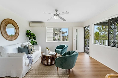 16 Kinarra Street, Ashmore, QLD 4214, 3房, 1浴, House