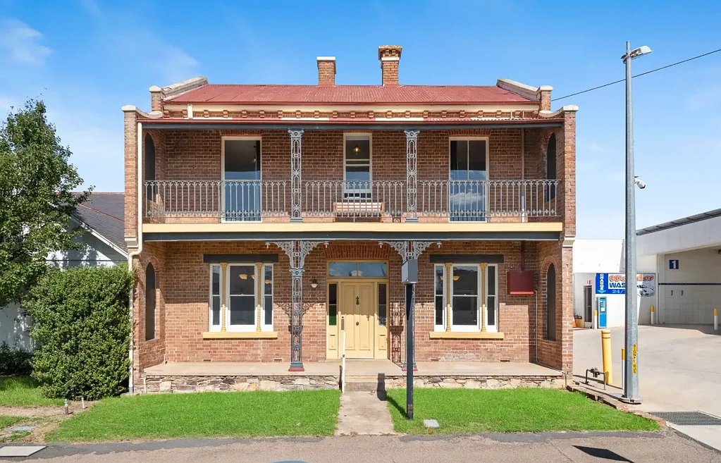 Goulburn 3 Bedroom Own a Piece of Goulburn's Architectural History