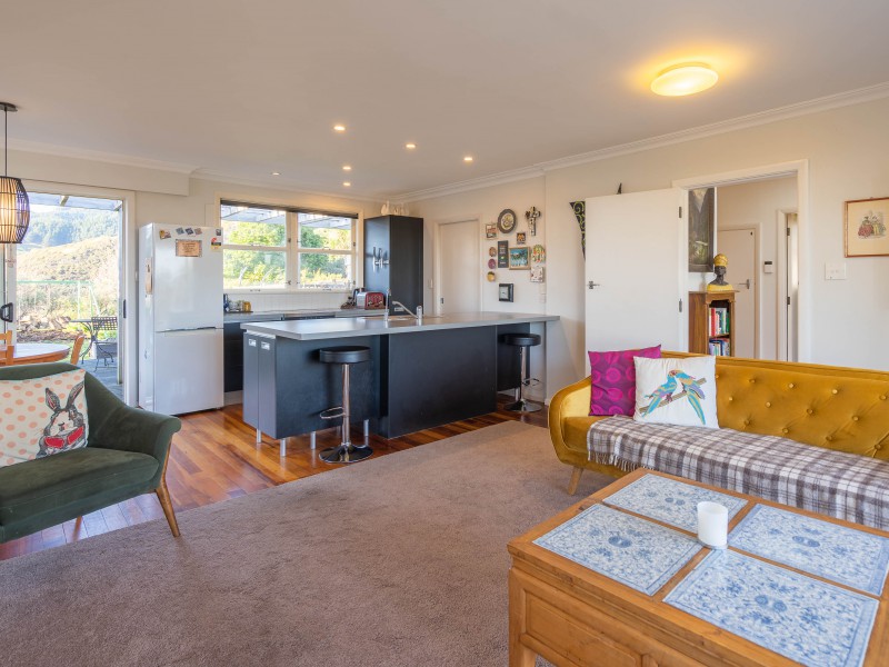 110 Wellington Road, Paekakariki, Kapiti Coast, 3 ห้องนอน, 0 ห้องน้ำ