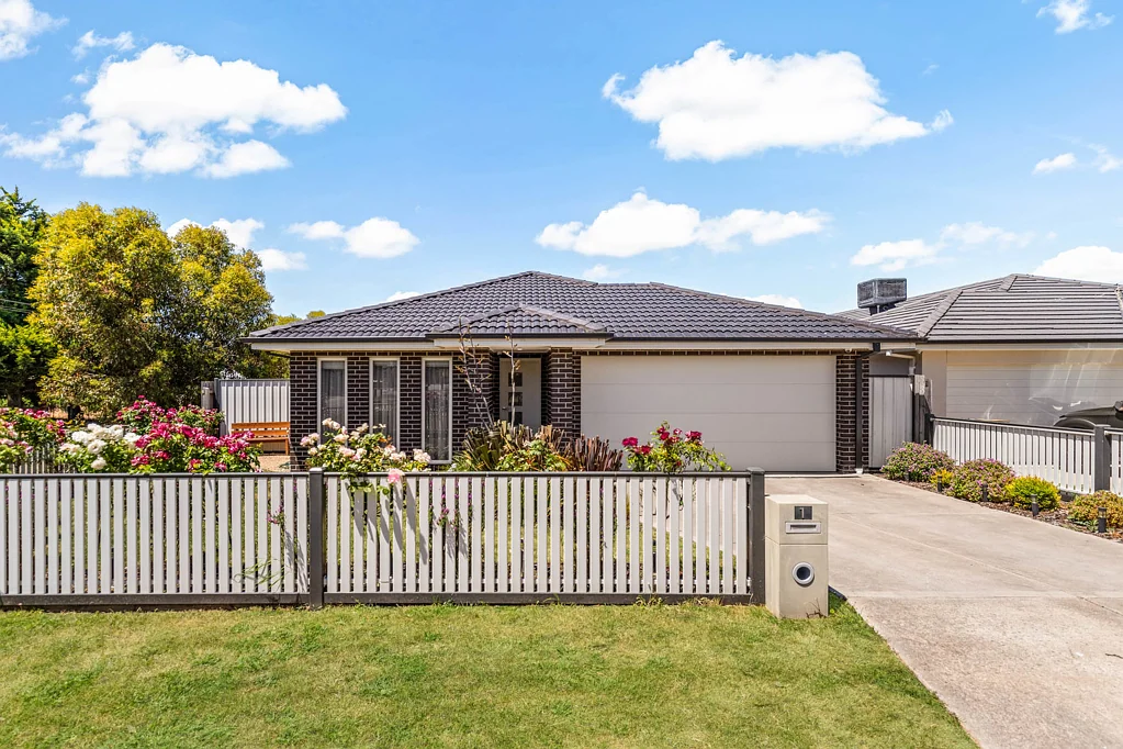 1 Conner Court, Romsey, VIC 3434