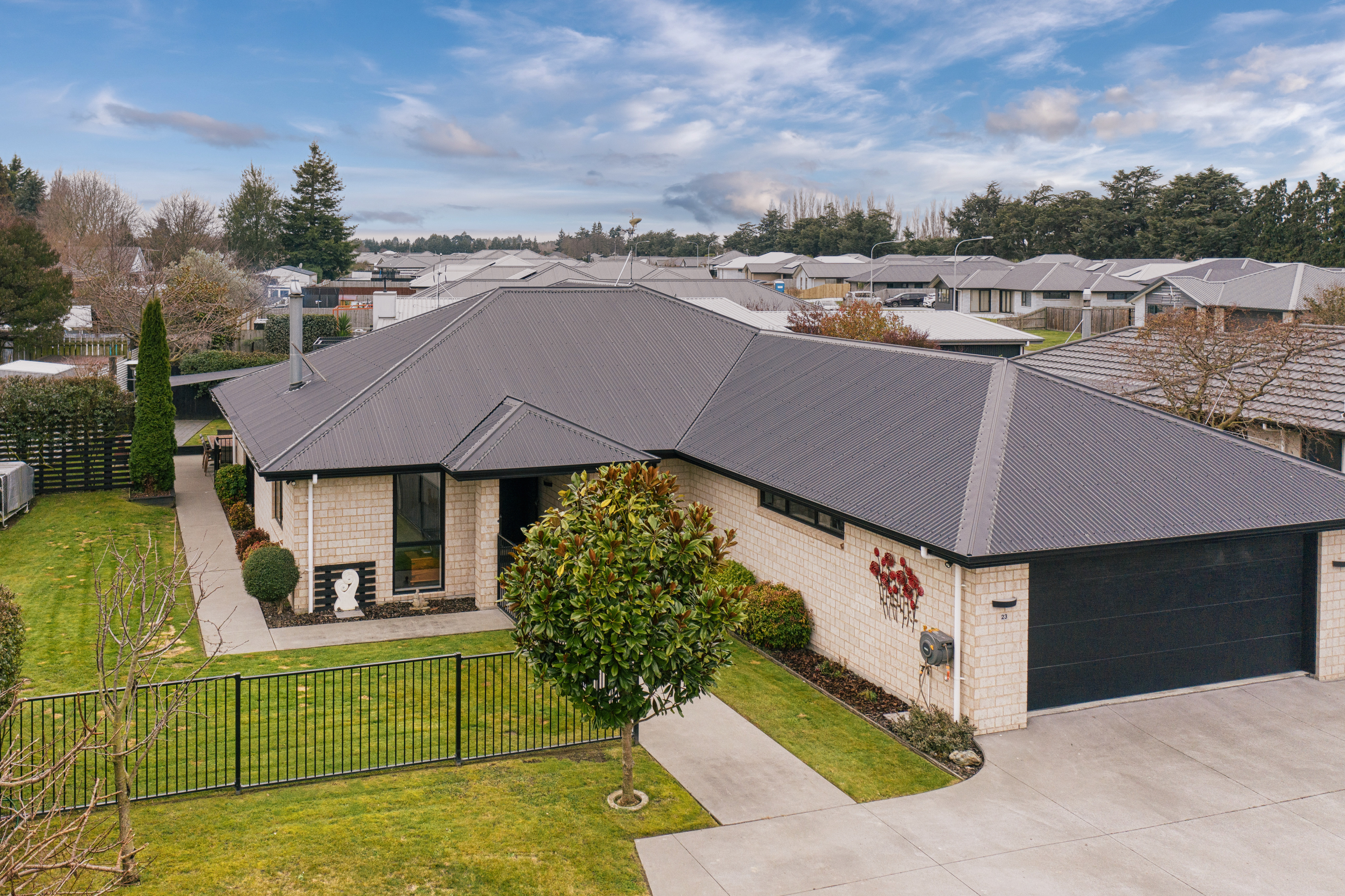 23 Geoff Geering Drive, Netherby