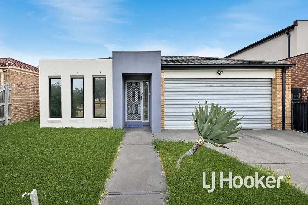 7 Pharaoh Drive, Cranbourne, VIC 3977