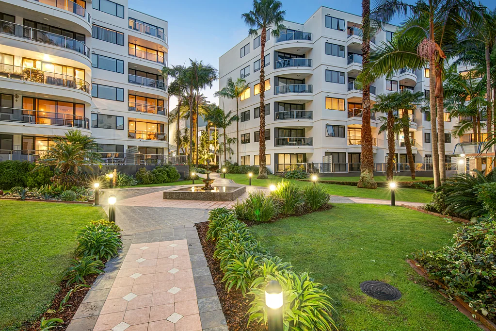 Takapuna 2房  Desirable Living in the Mon Desir