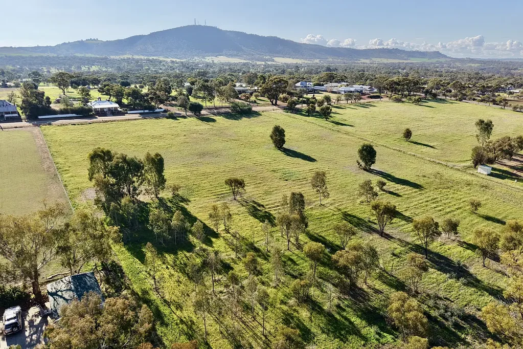 York Rare Residential Acreage in York