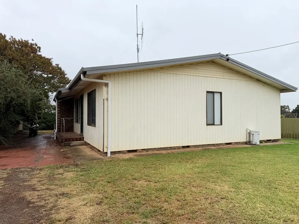 Ray White Real Estate Parkes