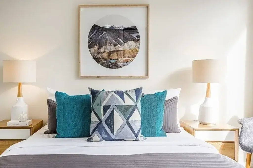 Spacious inner city pad with entertainers courtyard | Dynamic tech & textile precinct