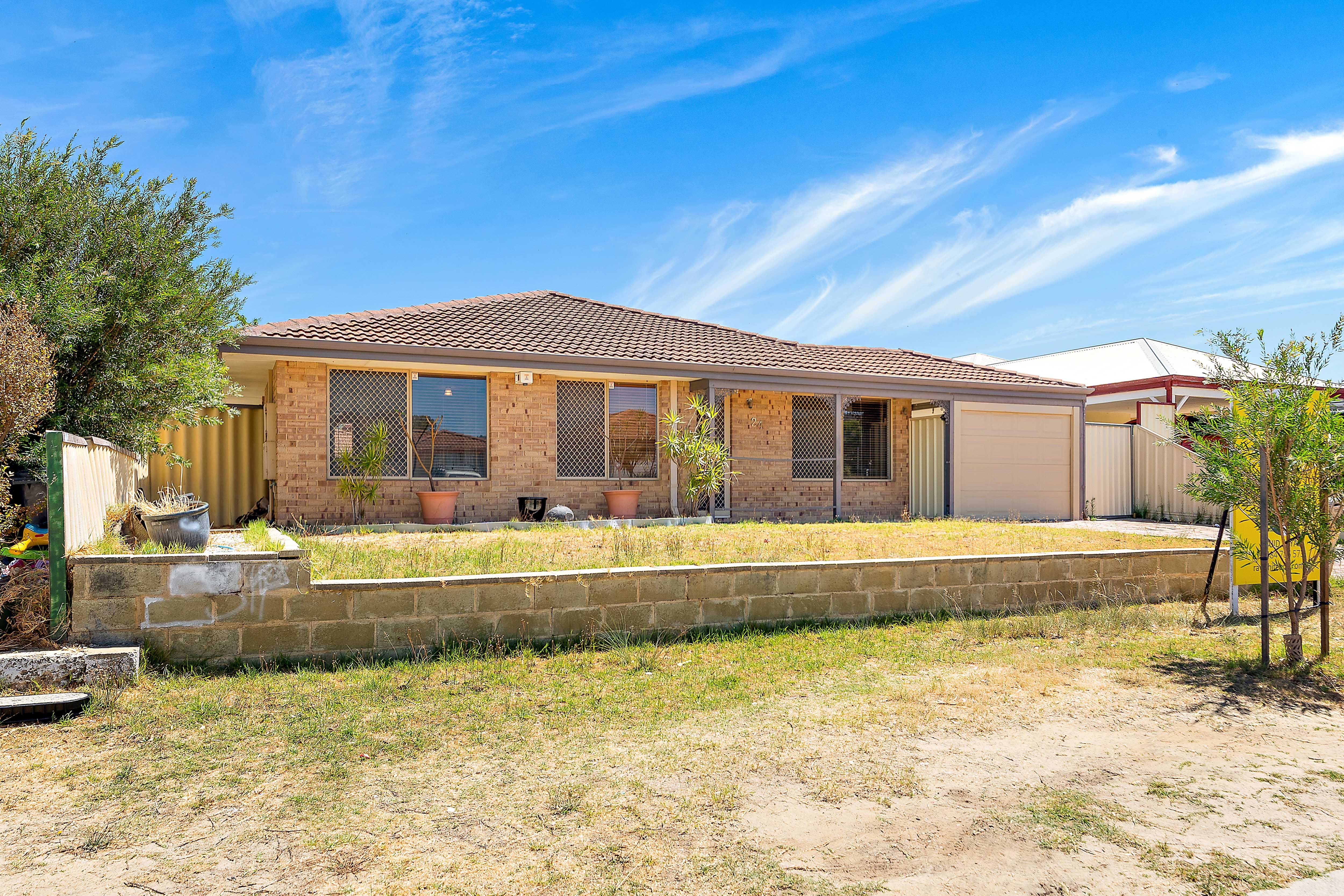 24 COORAIN ST, MADDINGTON WA 6109, 0房, 0浴, House