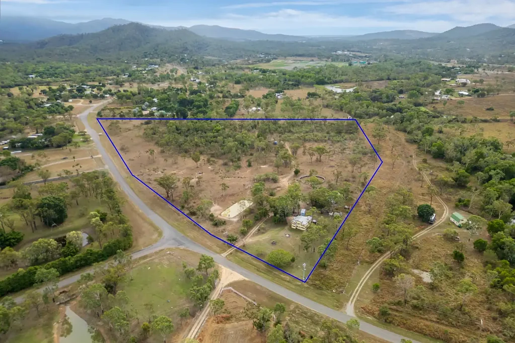 5 Thunderbolt Drive, Oak Valley, QLD 4811