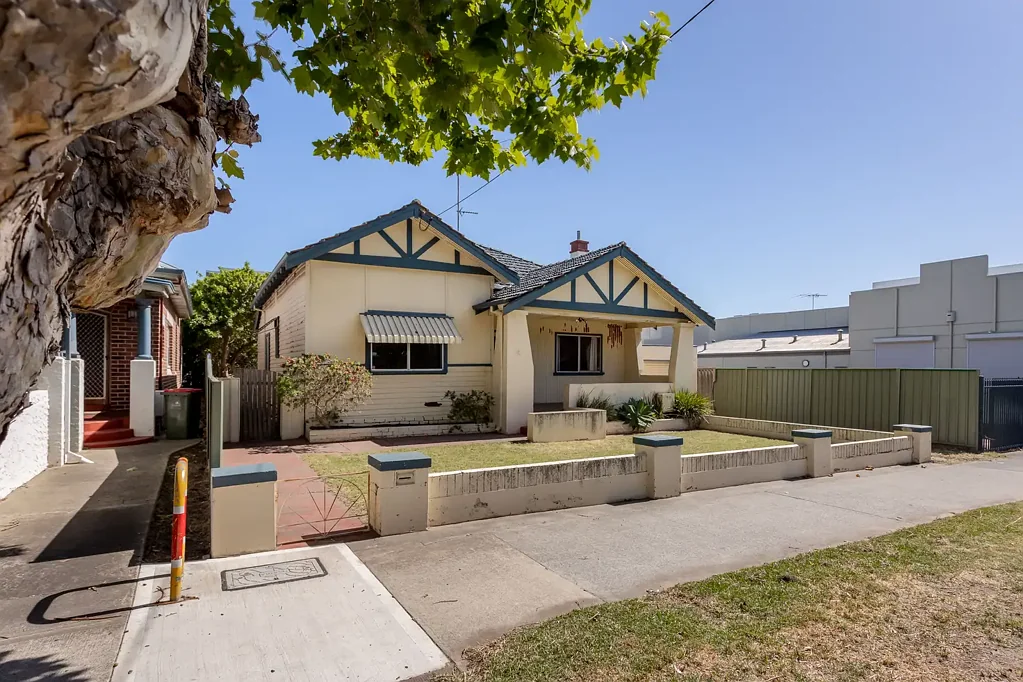 24 Clifton Street, Bunbury, WA 6230