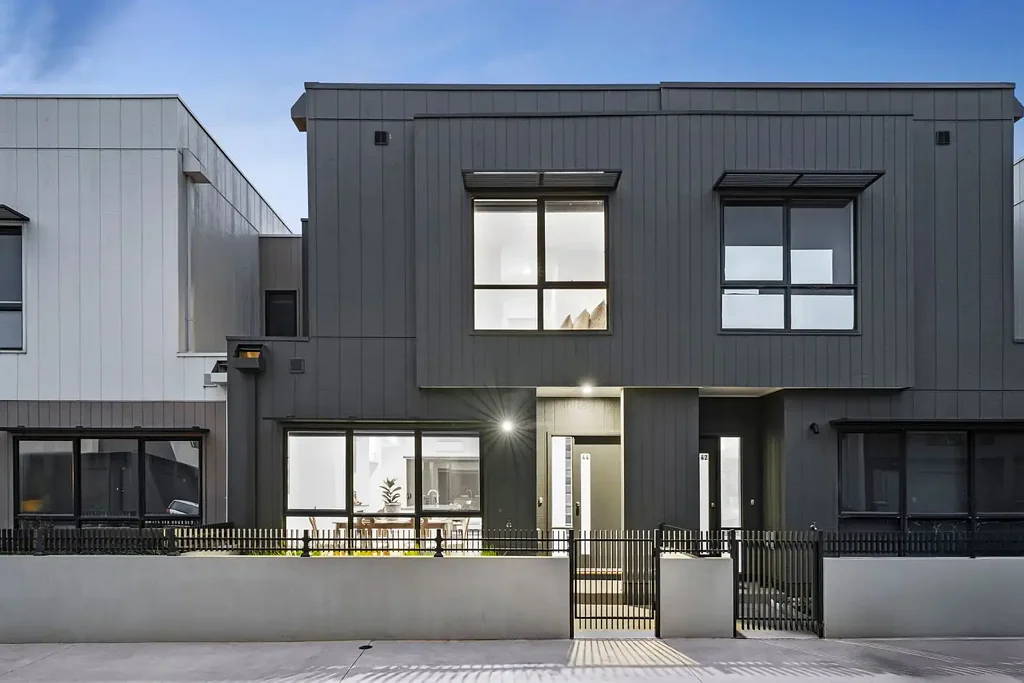 44 Limestone Drive, Berwick, VIC 3806