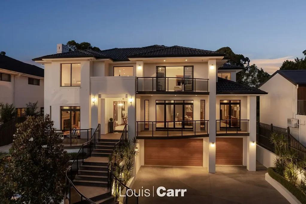 Castle Hill 4 Bedroom The Pinnacle of Prestige | Elevated Mountain Views
