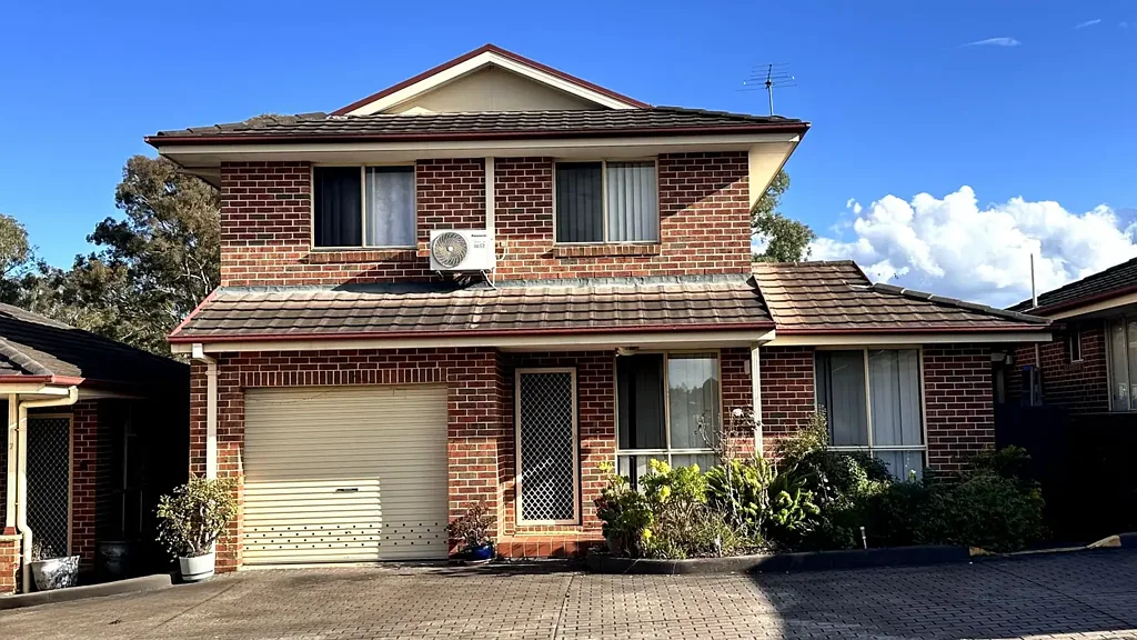 Comfortable 3 Bedroom Home with Great Features & Secure Outdoor Living