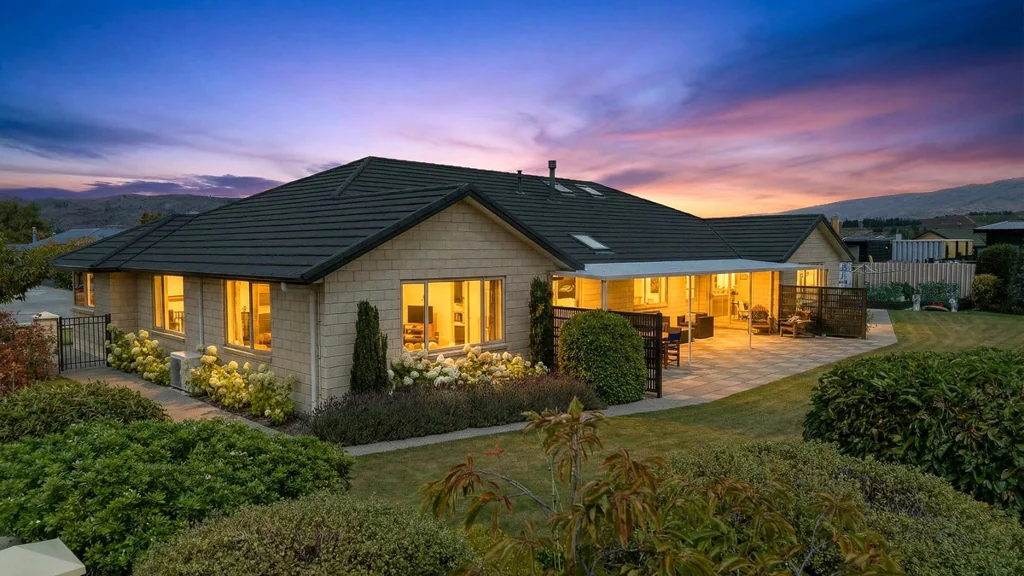 10 Larch Crescent, Alexandra, Central Otago, Otago
