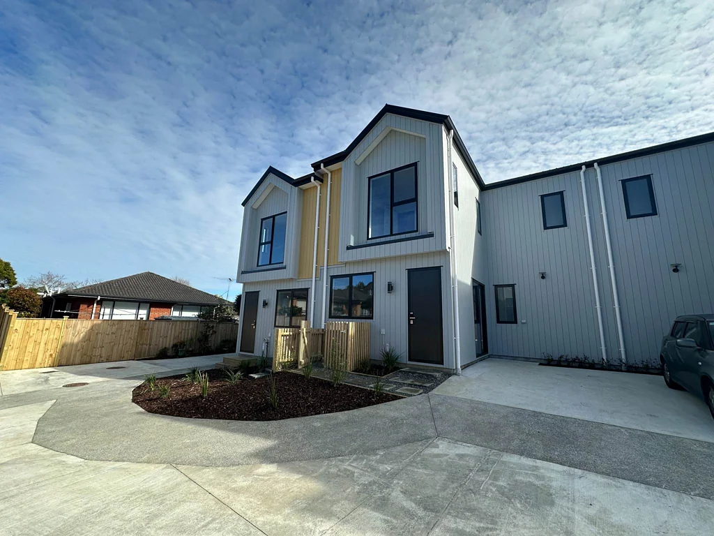 Spacious four bedroom house with three bathroom