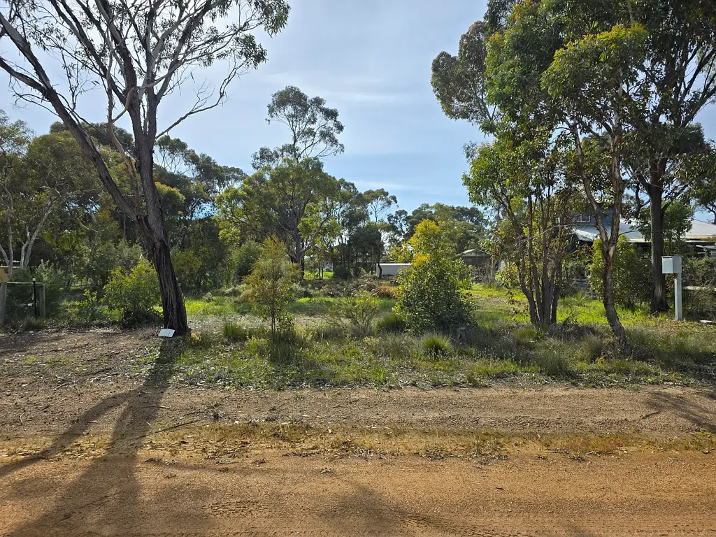 LOT 663/48 Sixth Ave, Kendenup, WA 6323