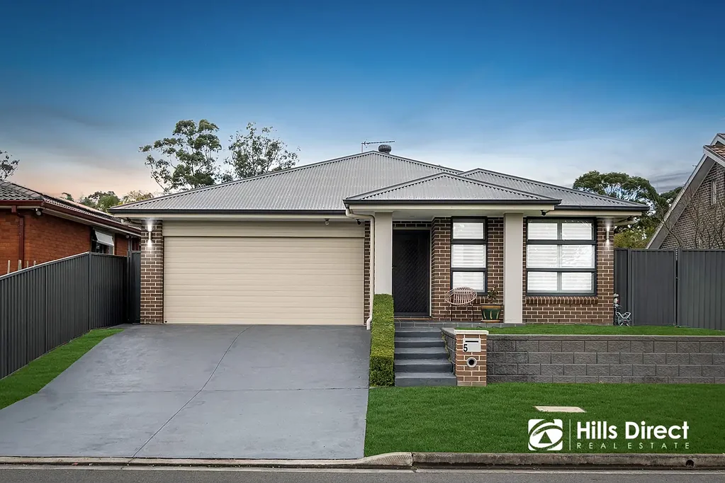 5 Edmund Blackett Close, St Clair, NSW 2759