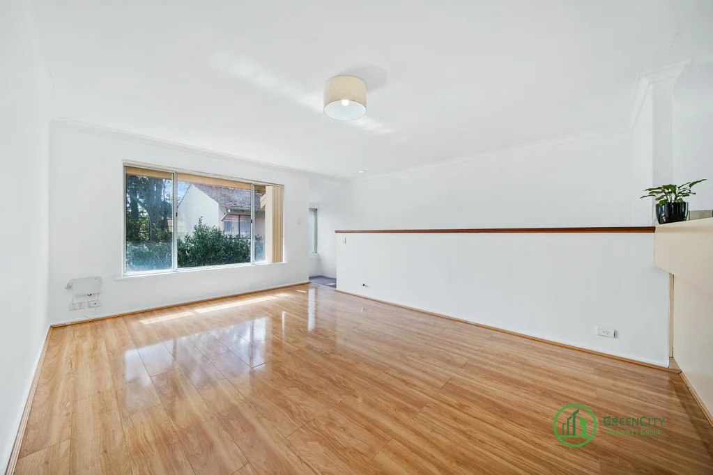 8/377 Canning Highway, Como, WA 6152