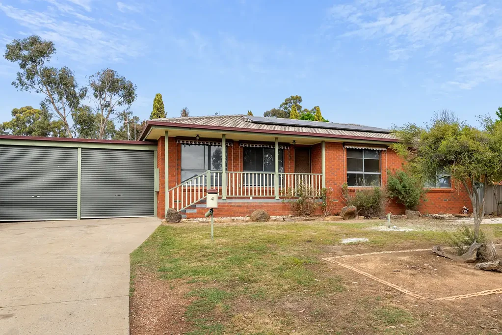 UPDATED FAMILY HOME IN A GREAT LOCATION