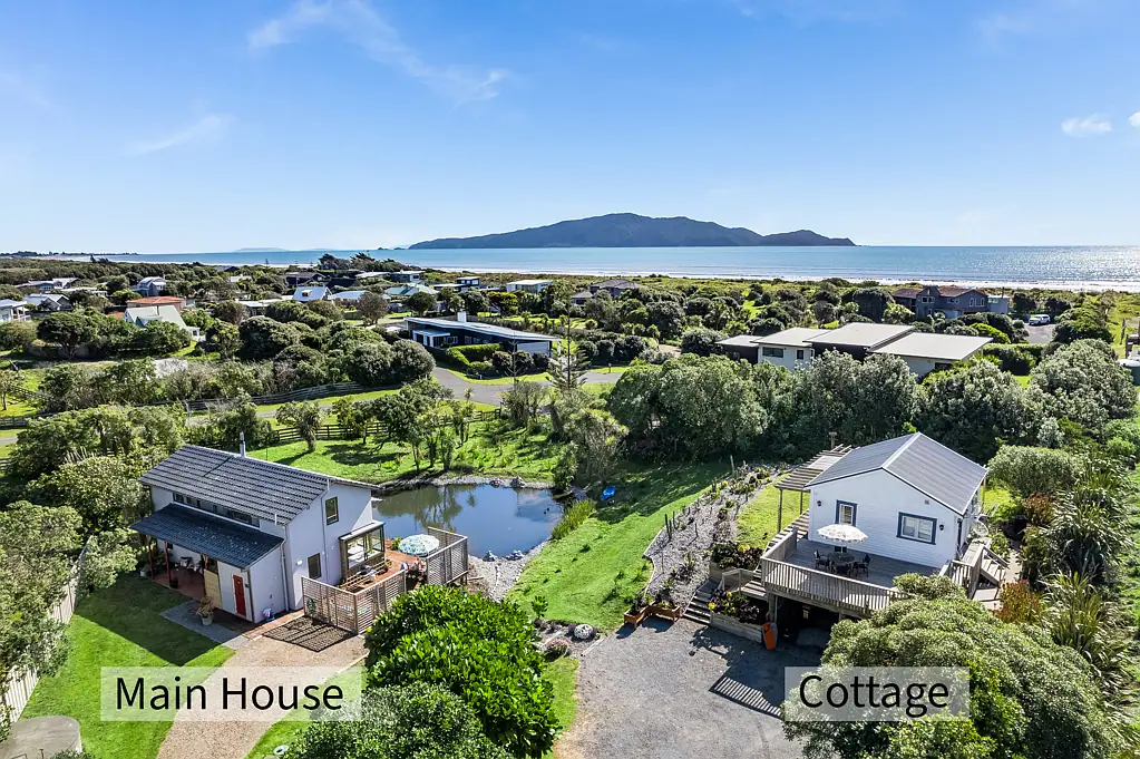 106 Paetawa Road, Peka Peka, Wellington