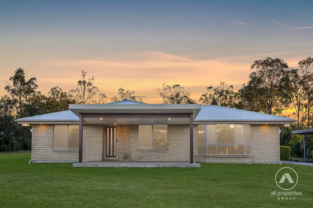 101-103 Equestrian Drive, New Beith, QLD 4124