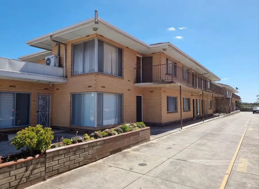 Low Maintenance Living in a Convenient Location