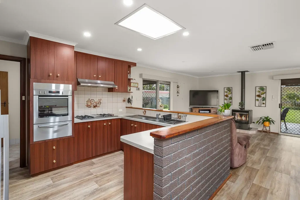 15 Wilkes Street, Carey Park, WA 6230