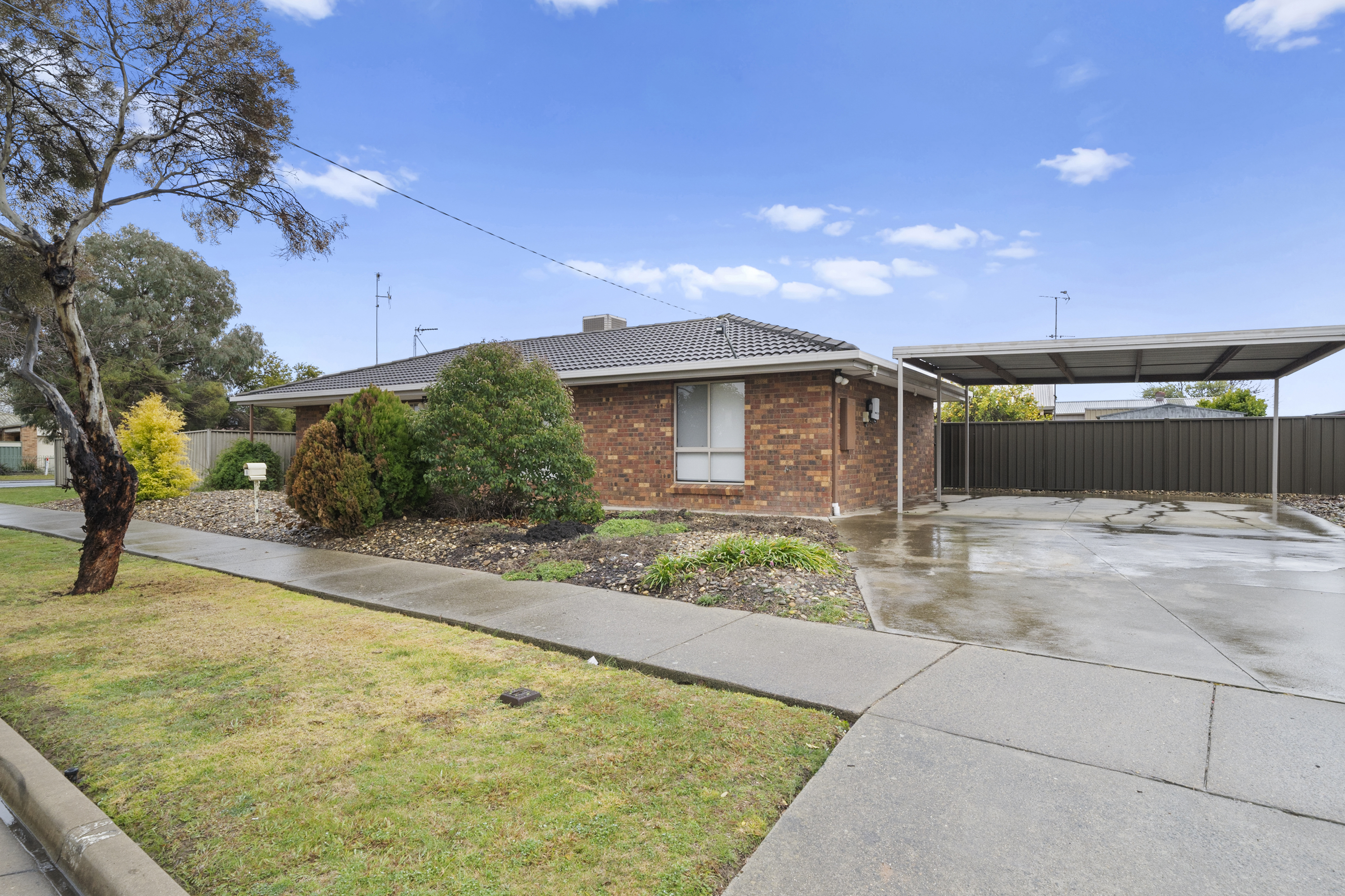 2 MCCUBBIN DR, SHEPPARTON VIC 3630, 0 ห้องนอน, 0 ห้องน้ำ, House