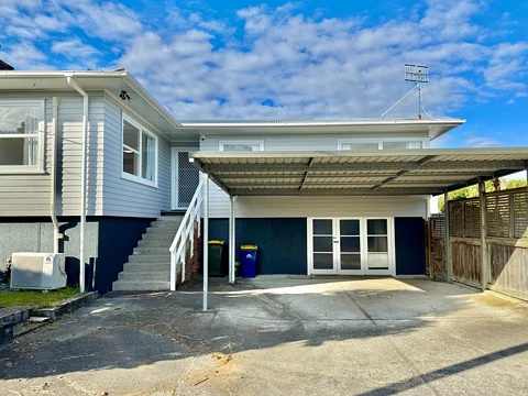 Renovated Character Bungalow