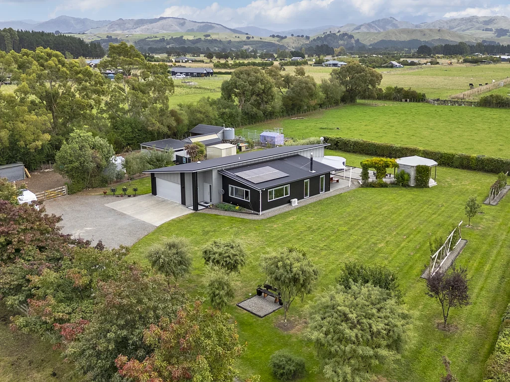 62 Maungahau Road, Carterton, Wellington