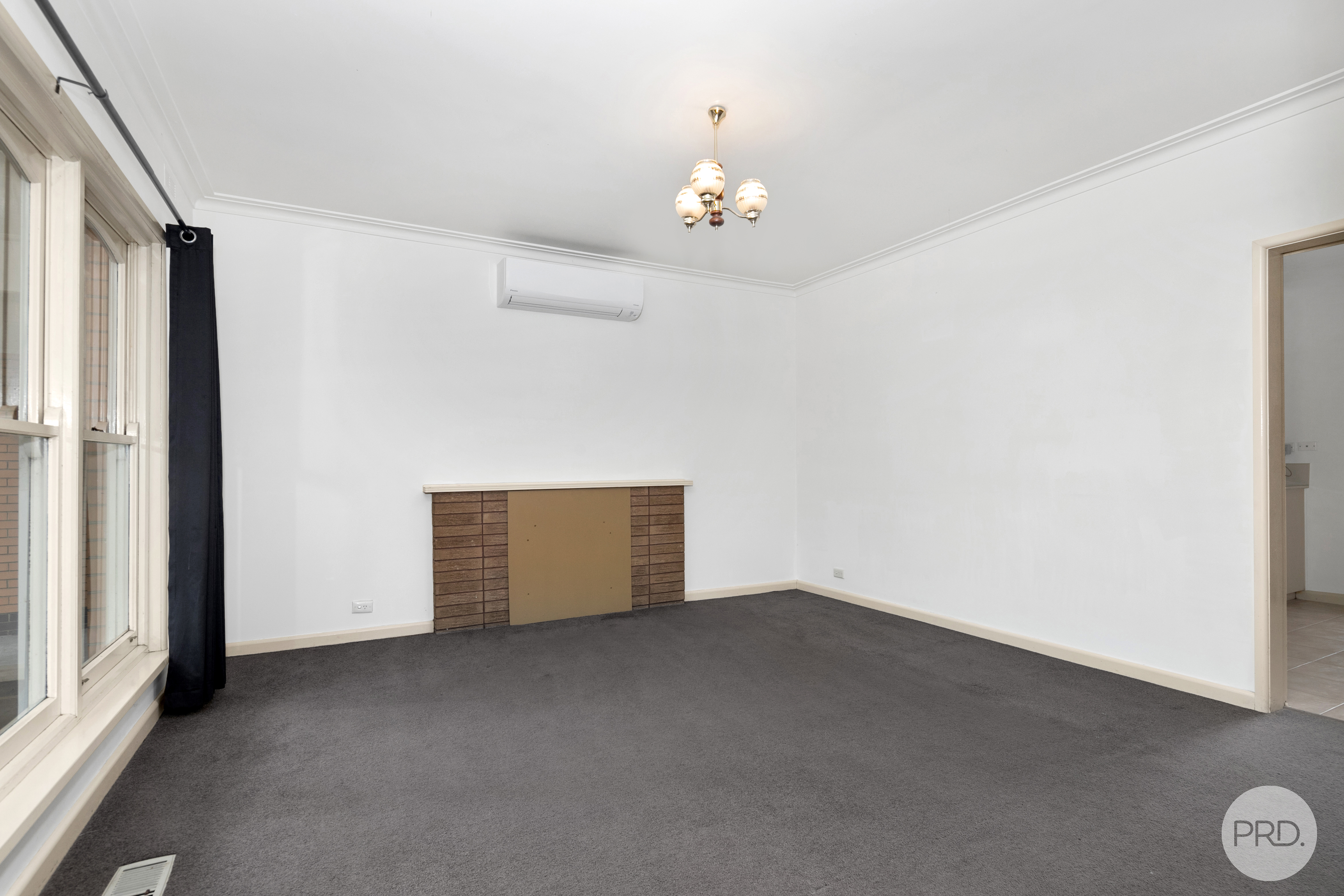 411 RUSSELL ST, NEWINGTON VIC 3350, 0 Kuwarto, 0 Banyo, House