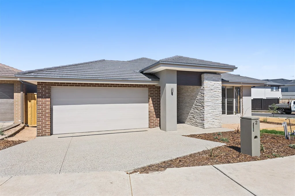 STUNNING 4 BED HOME