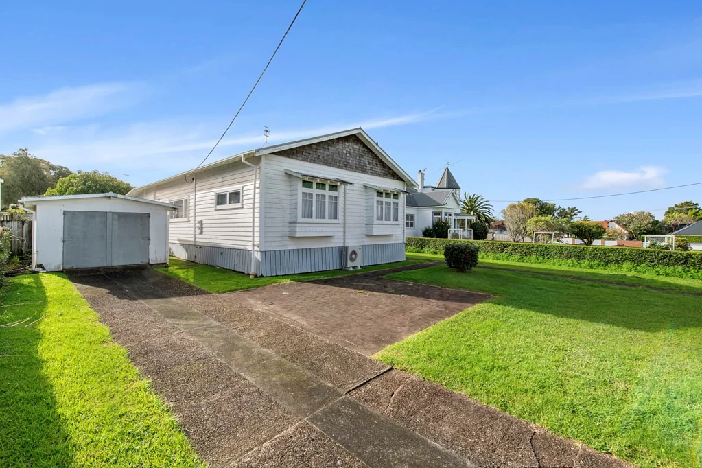 5 Faulkner Road, Northcote Point, North Shore City, Auckland